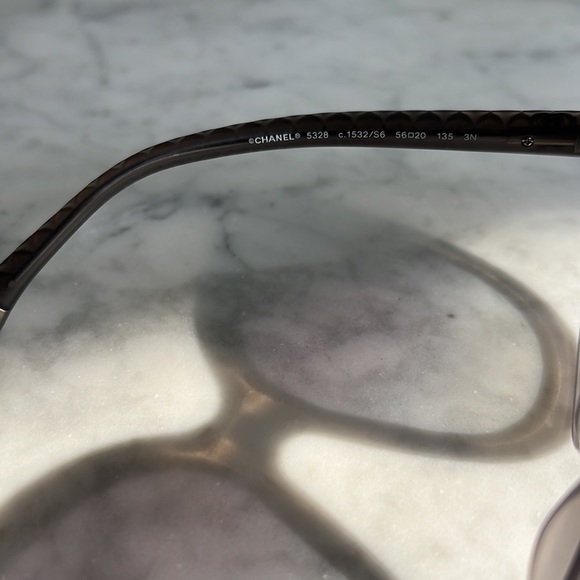 Chanel sunglasses - Picture 9 of 9